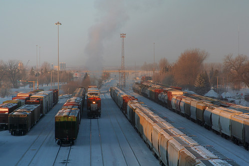winter cold train northdakota railyard bnsf grandforks