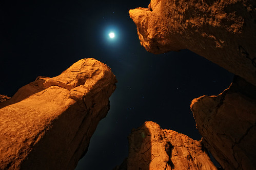 sky moon mountain night digital canon stars landscape eos saudi arabia 1020mm saudiarabia alqara 400d alahsa mashael alshuwayer