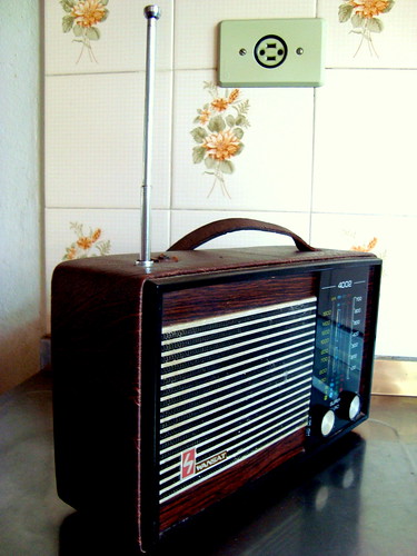 Radio Bedside Wansat 4002 - Box Courvin