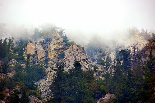 california fog photo cliffs crags angelesnationalforest subalpine icehousecanyon icehousecanyontrail
