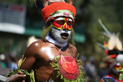 show new festival guinea dance folk event png papua cultural enga singsing wabag peaceonearthorg