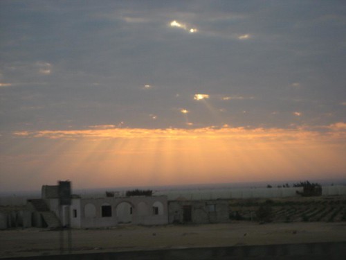 sunset desert northafrica egypt rays 2008 crepuscular loweregypt fayyoum