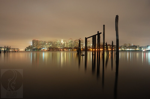 reflection night nikond50 bostonma blueribbonwinner justinsmith addictedtoflickr abigfave nikon1735mmf28 grouptripod bm052909 thebestofcengizsqueezeme2groups