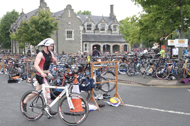 Emily Square transforms into a picturesque transition area - TriAthy - I Edition - 2 June 2007