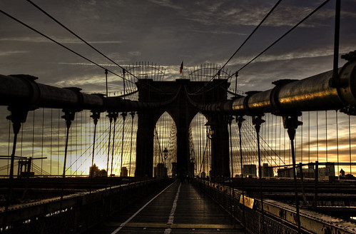 nyc bridge sunset ny newyork brooklyn sunrise puente nikon manhattan nuevayork eeuu 10faves imagepoetry d80 golddragon “simplystunningshots” oracope