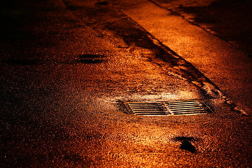 road street reflection wet lamp concrete manhole asphalt