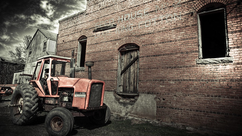 door old red tractor brick rot broken wall georgia rust flickr engine gas cotton gin hdr bostwick omot jonathanrobsonphotographycom viapixelpipe