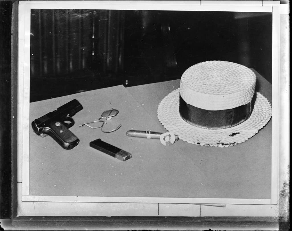 Dillinger's guns, personal effects