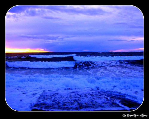 sunset seascape beach nature waves whidbeyisland washingtonstate straitofjuandefuca hastielakerdbeach wavesatsunset