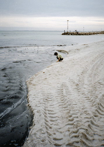 boy film beach 35mm geotagged jetty australia melbourne olympusxa carrum geo:lat=38074481 geo:lon=145120114
