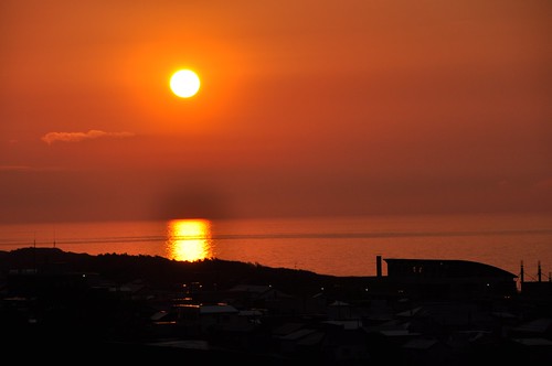 ocean city sunset sun rain japan clouds coast nikon horizon roadtrip relfection goldenweek d90 nikond90