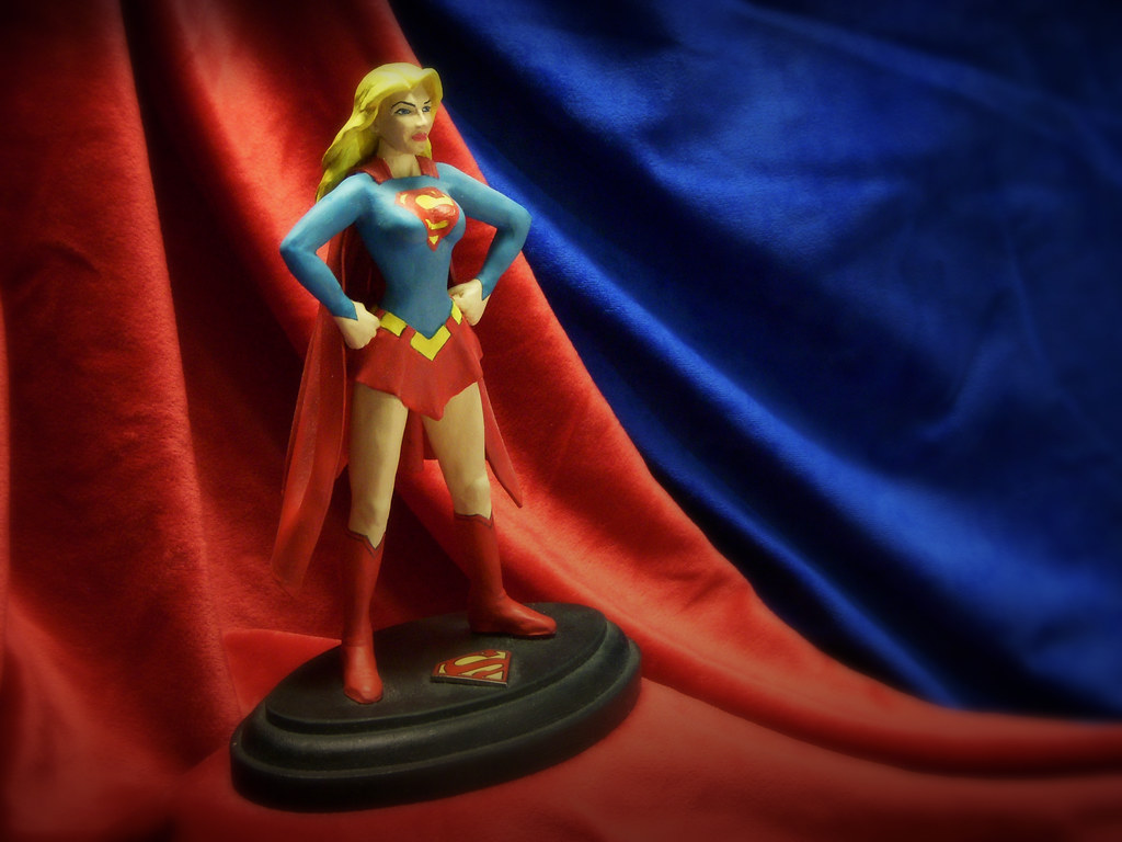 1999 Hand-made Supergirl Statue