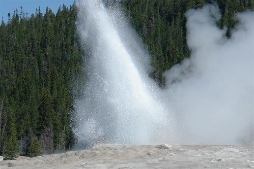 Geyser Old FaithFul en Yellowstone National Park