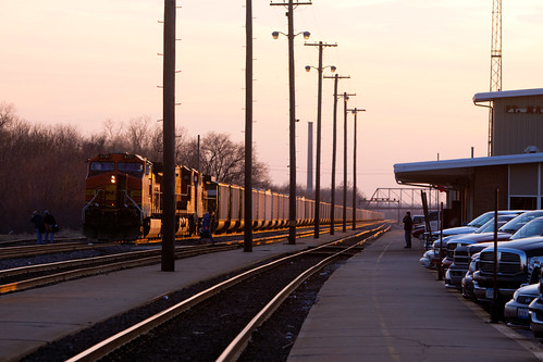 railroad sunset train bnsf glint fortmadisonia
