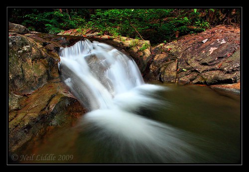 longexposure white water rock river waterfall philippines spray cascade palawan 400d rtwoverland wwwneilsrtwblogspotcom