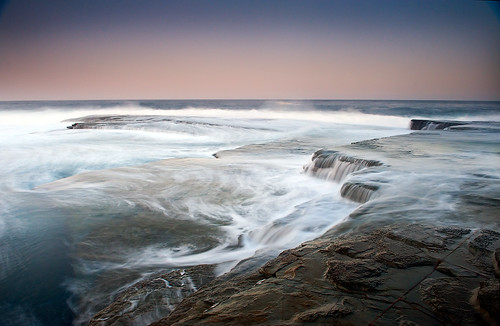 sea rocks waves dusk terrigal auselite