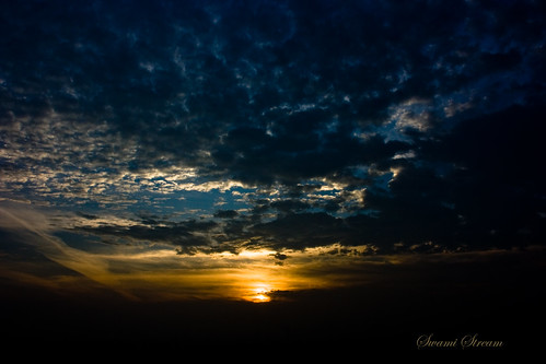 india clouds sunrise blues explore gurgaon haryana swamistream uniworldgarden swamistreamcom