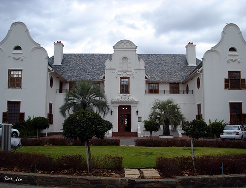 building landscape southafrica towers artmuseum bloemfontein governorsresidence oliewenhuis