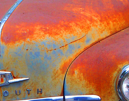 old car yellow junk rust automobile decay plymouth delapidation aplusphoto colourartaward