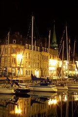Le Vieux Bassin la nuit – The Old Dock at night – La Malnova Doko nokte