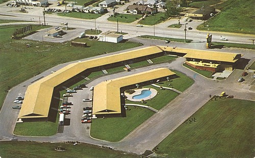 pool vintage postcard aerialview motel holidayinn kansas topeka thegreatsign