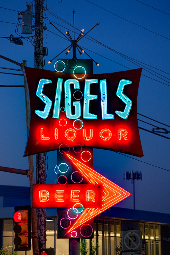 Sigels Liquor - Dallas, Texas U.S.A. - April 21, 2009