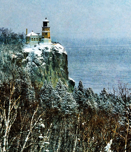 trees winter cliff lighthouse snow nature water beauty northshore lakesuperior splitrocklighthouse