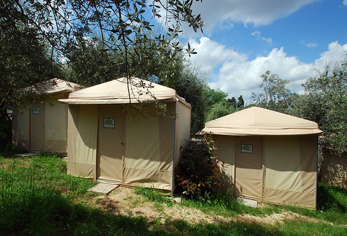PLUS camping tent1