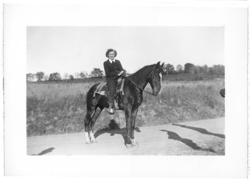 Friend on horseback 035
