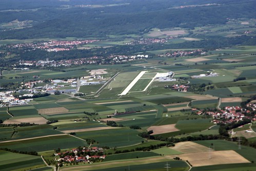 germany deutschland aerialview aeroport flugplatz airfield badenwürttemberg aerialpicture verkehrslandeplatz aerialimage edty flugplatzschäbischhallhessental