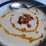 Rezepte-Index 2009 Almond Soup with Chorizo Oil