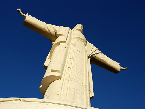 statue christ bolivia concordia cristo estátua cochabamba
