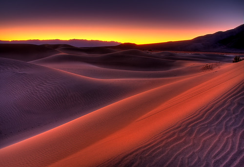 world california copyright usa night sunrise canon landscape photo clear deathvalley sanddune 2009 hdr allrightsreserved trekker stovepipewells deathvalleynationalpark mesquitedunes 40d photographersnaturecom davetoussaint