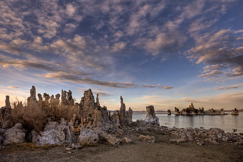mono lake sunset clouds march canon 5dmarkii photo copyright 2009 winter color tufa calm monolake leevining california usa landscape nature road trip jeff sullivan allrightsreserved hdr cloudy day caliparks inff photomatixpro