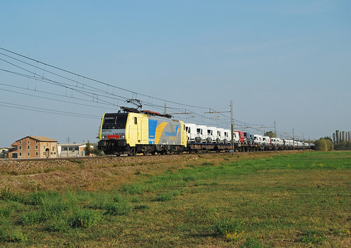 railroad railway trains bahn mau freighttrain ferrovia treni e189 nikond40x guterzuge nordcargo es64f4 mri46390