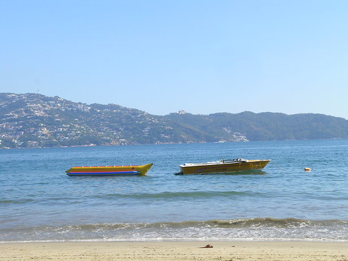 ocean vacation beach water mexico bay boat sand scenery view pacific hill playa pacificocean acapulco trips hillside laplaya mex bananaboat acapulcobay funboat mexico2008 12222008 playahornos
