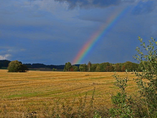 landscape rainbow olympus topaz landskap regnbåge e520 olympuse520 100commentgroup topazadjust kinnahult harpebo peternyhlen