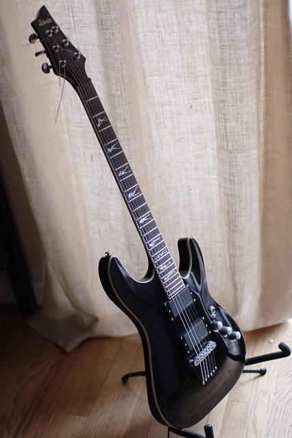 Photo：2005 Schecter C1-XXX By thraxil