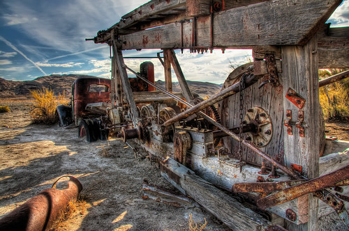 wood rot abandoned truck utah nationalpark rust decay machine well badlands capitolreef gears hdr bentonite my27thbirthday cathedralvalley welldigger