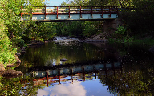 bridge reflection water canon stream maine hdr benton a470 bogroad chdk fifteenmile