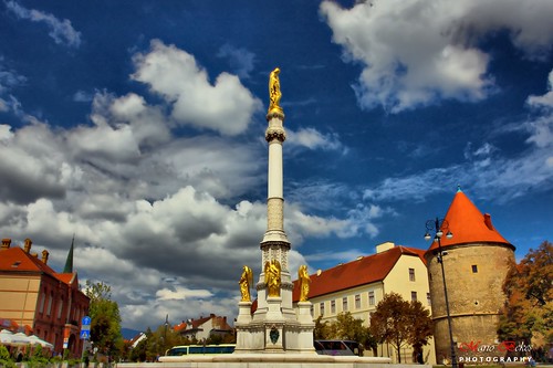 street blue red church yellow statue clouds contrast canon buildings gold sunday croatia zagreb saturation soe spacecadet redroof cottonclouds canon40d hoyacplfilter mariobekes mariobekesphotography canonllens1740mm isobracketing