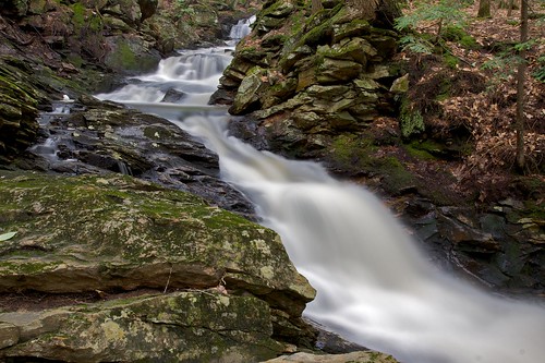 water canon waterfall rocks newhampshire places nh lyndeborough coldbrook 50d af1750mmf28 senterfalls alanedgarnaturearea
