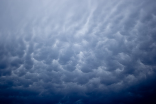 blue summer sky storm strange clouds canon geotagged texas 2009 hdr lightroom multipleexposures northtexas 3xp photomatix tonemapped canonefs1785mmf456isusm 2ev allentx tonecompressor geo:lat=33113651 geo:lon=96630548