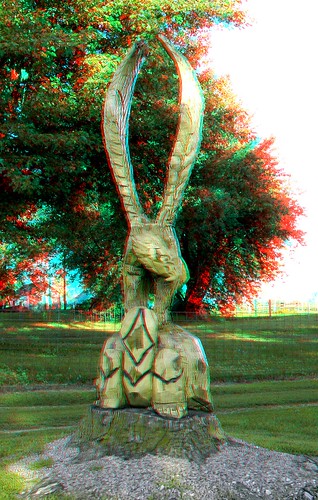 tree stereoscopic stereophoto 3d eagle turtle rustic anaglyph totem iowa carving trunk pierson redcyan 3dimages 3dphoto 3dphotos 3dpictures