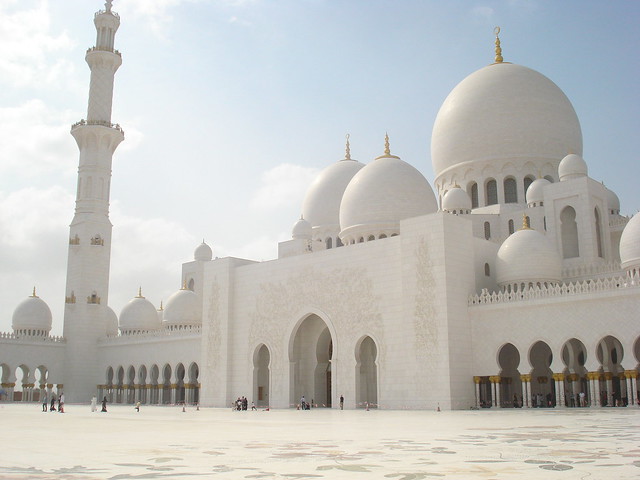 Shaik Zayed Mosque from the courtyard