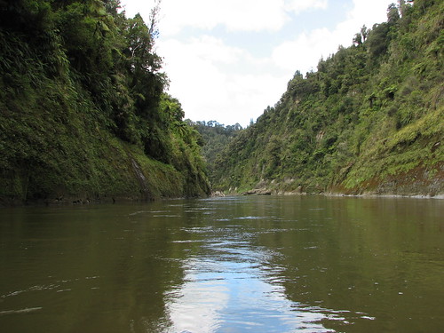 newzealand river tour canoe northisland whanganui bridgetonowhere