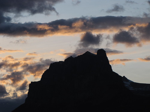 sunset sky mountain canada mountains clouds nationalpark banff banffnationalpark castlemountain