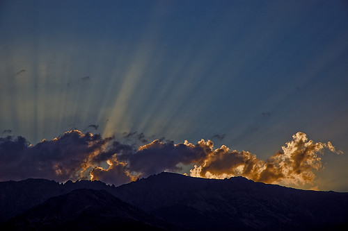 sunset atardecer nikon d70 sierra nubes gredos fiatlux digitalcameraclub arenasdesanpedro tomasmeson parqueregionalgredos