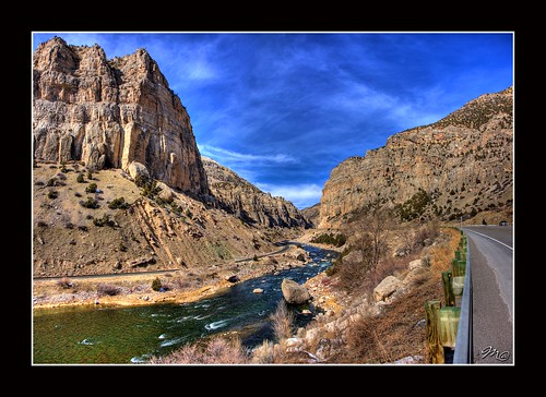 mountains river highway rocks canyon wyoming hdr windriver