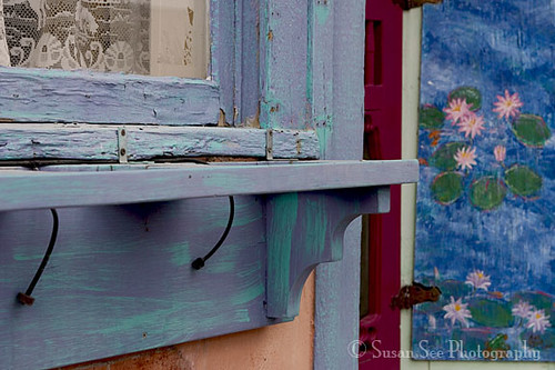door wood flowers blue newmexico color window digital landscape mountaintown windowsill 2009 hillsboro